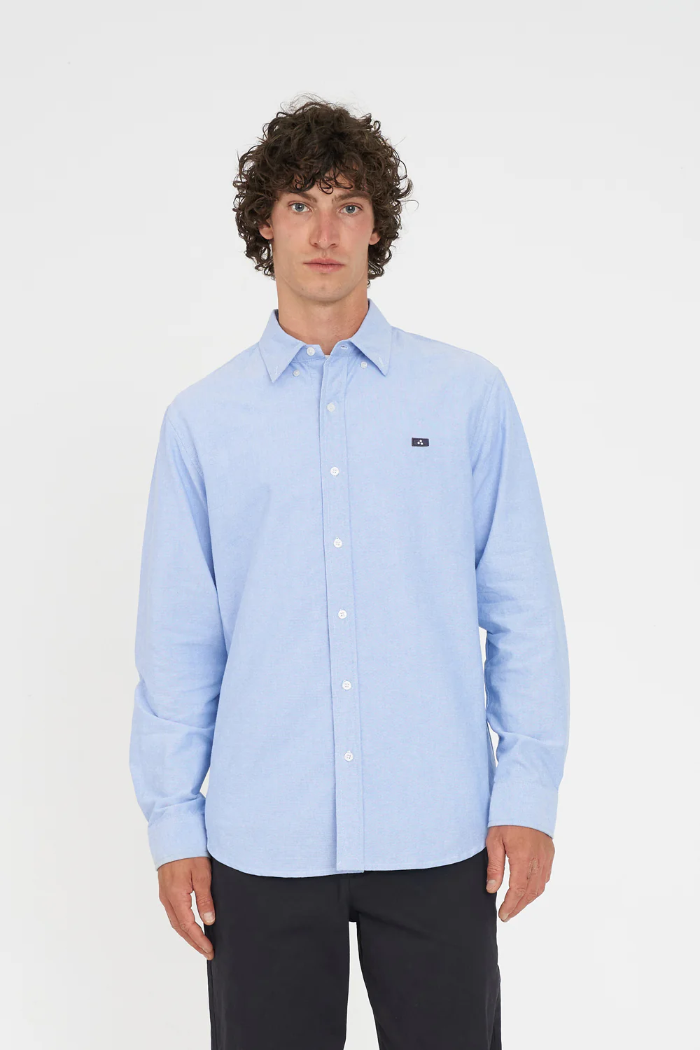 CLASSIC OXFORD SHIRT CHAMBRAY - Image 2